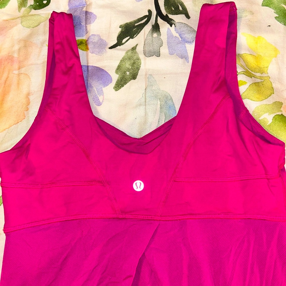 Lululemon hot pink athletic top